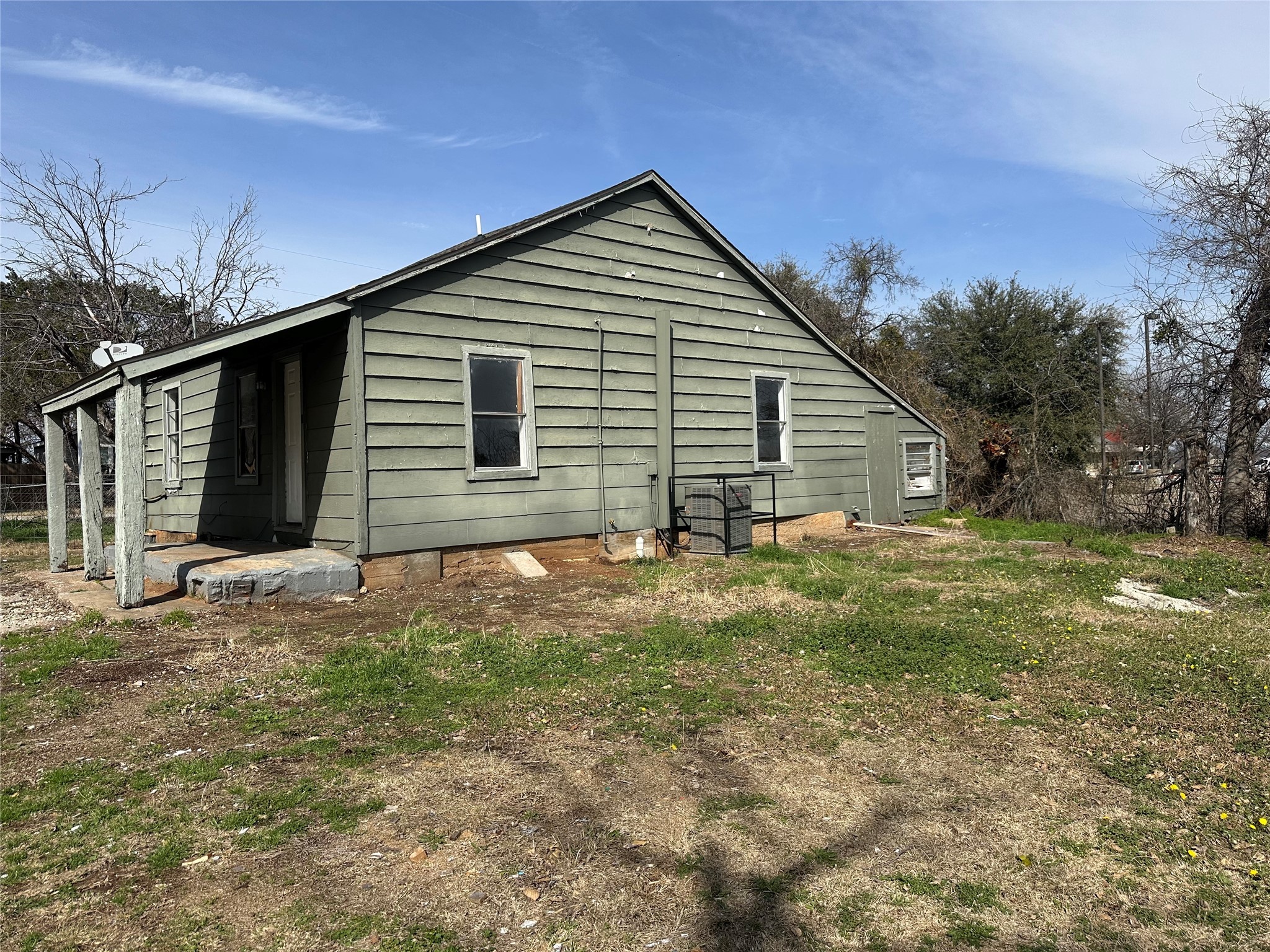 713 Wright Court Granbury TX 76048