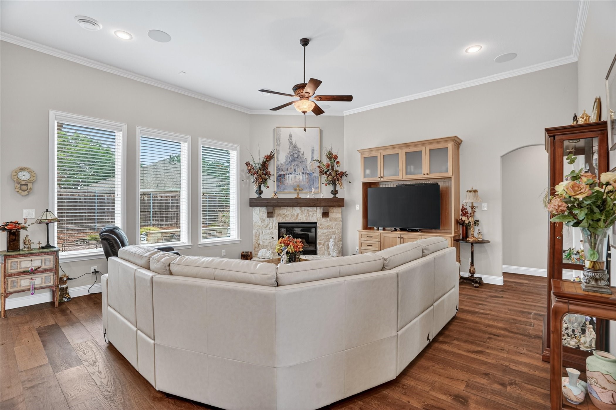 933 Merion Drive Fort Worth TX 76028