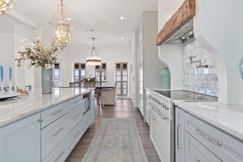 2449 Crosswind Drive Lakeway TX 78669