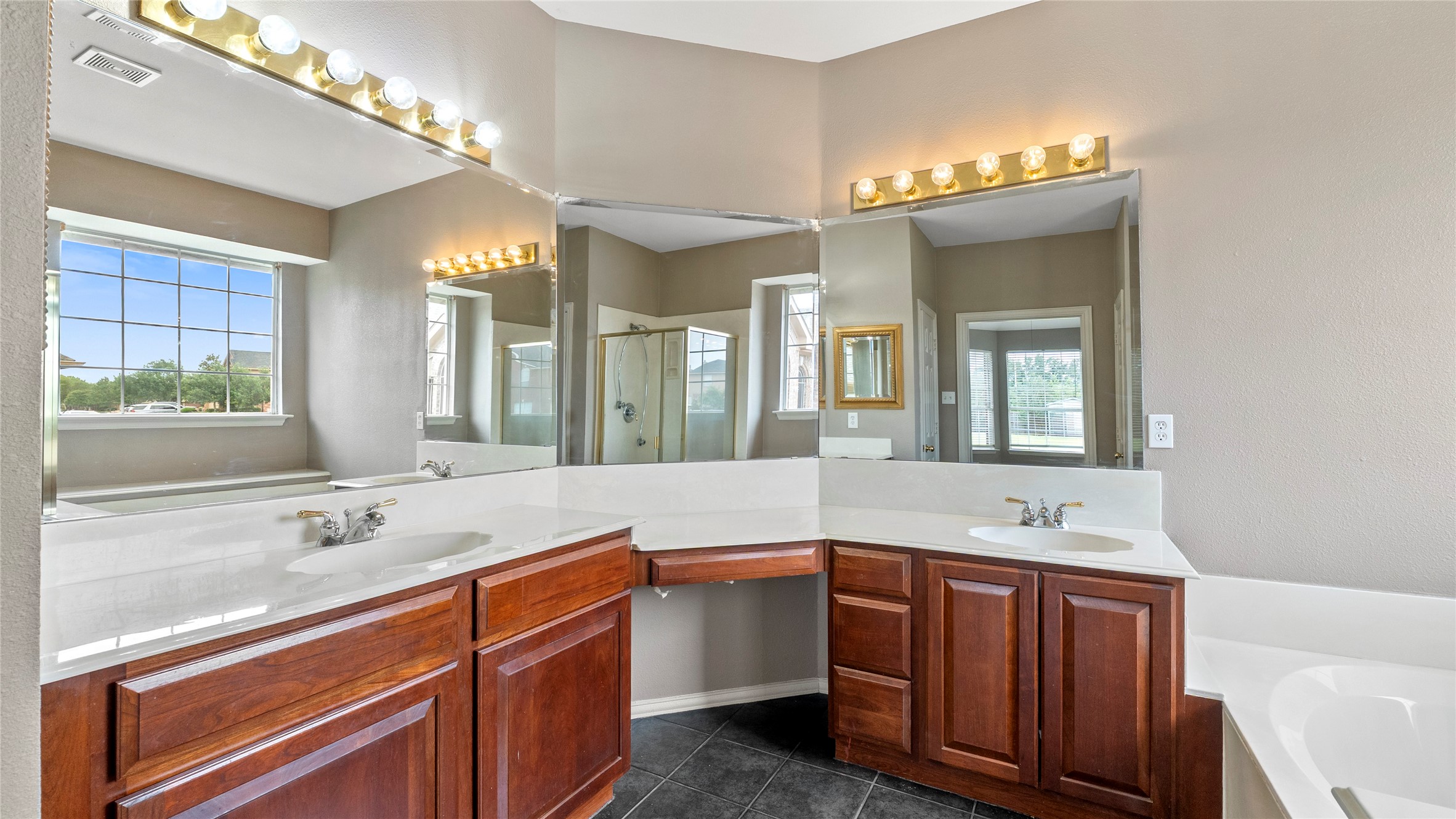 3212 Cantura Drive Mesquite TX 75181
