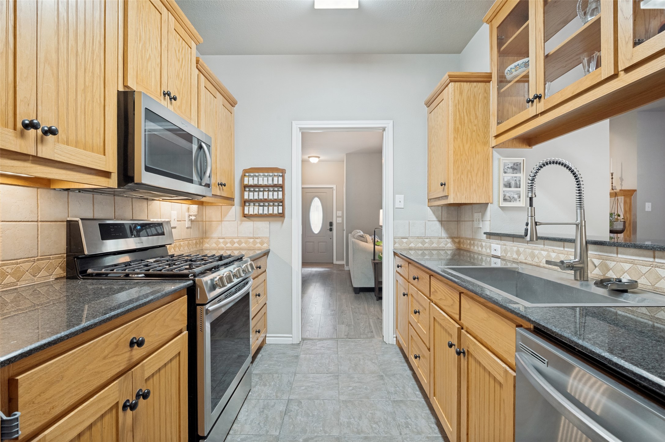 514 N 1st Street Midlothian TX 76065