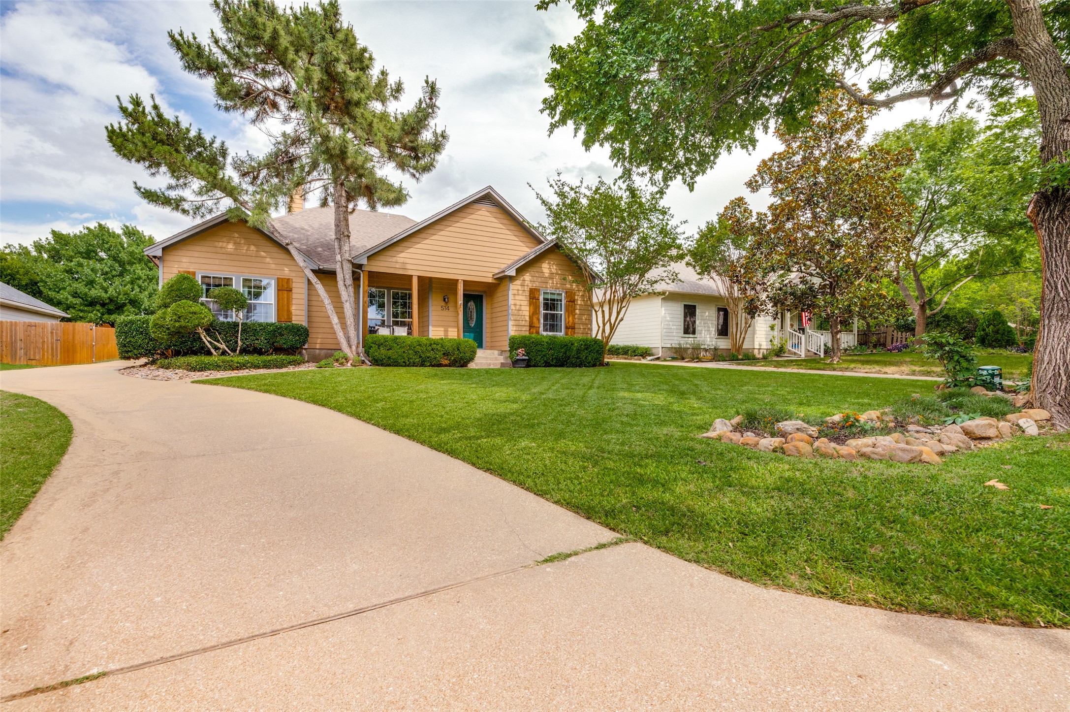 514 N 1st Street Midlothian TX 76065