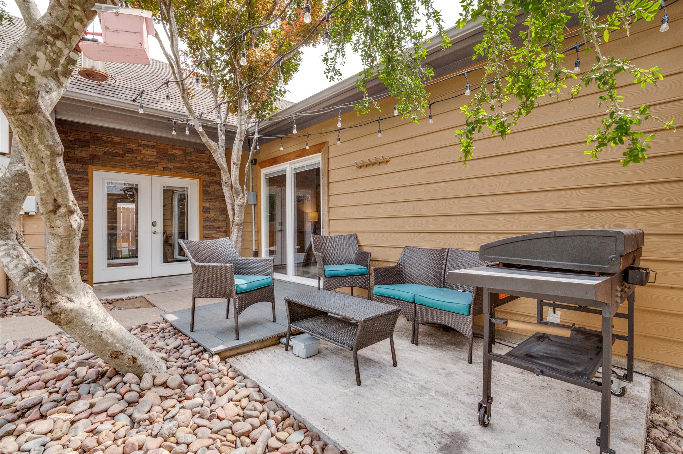 514 N 1st Street Midlothian TX 76065