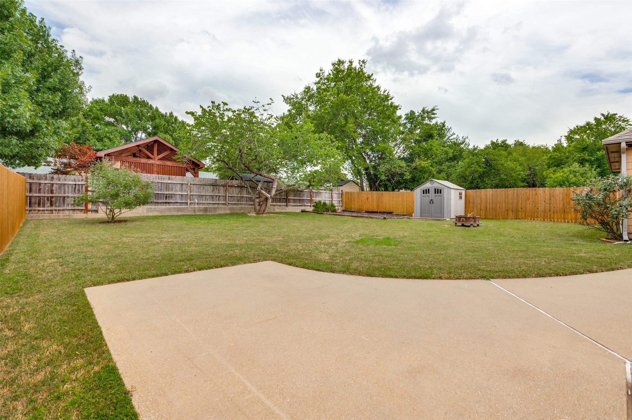 514 N 1st Street Midlothian TX 76065