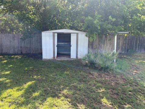 109 Harrison Avenue Newcastle TX 76372