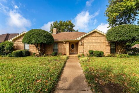 3609 Woodhaven Court Bedford TX 76021