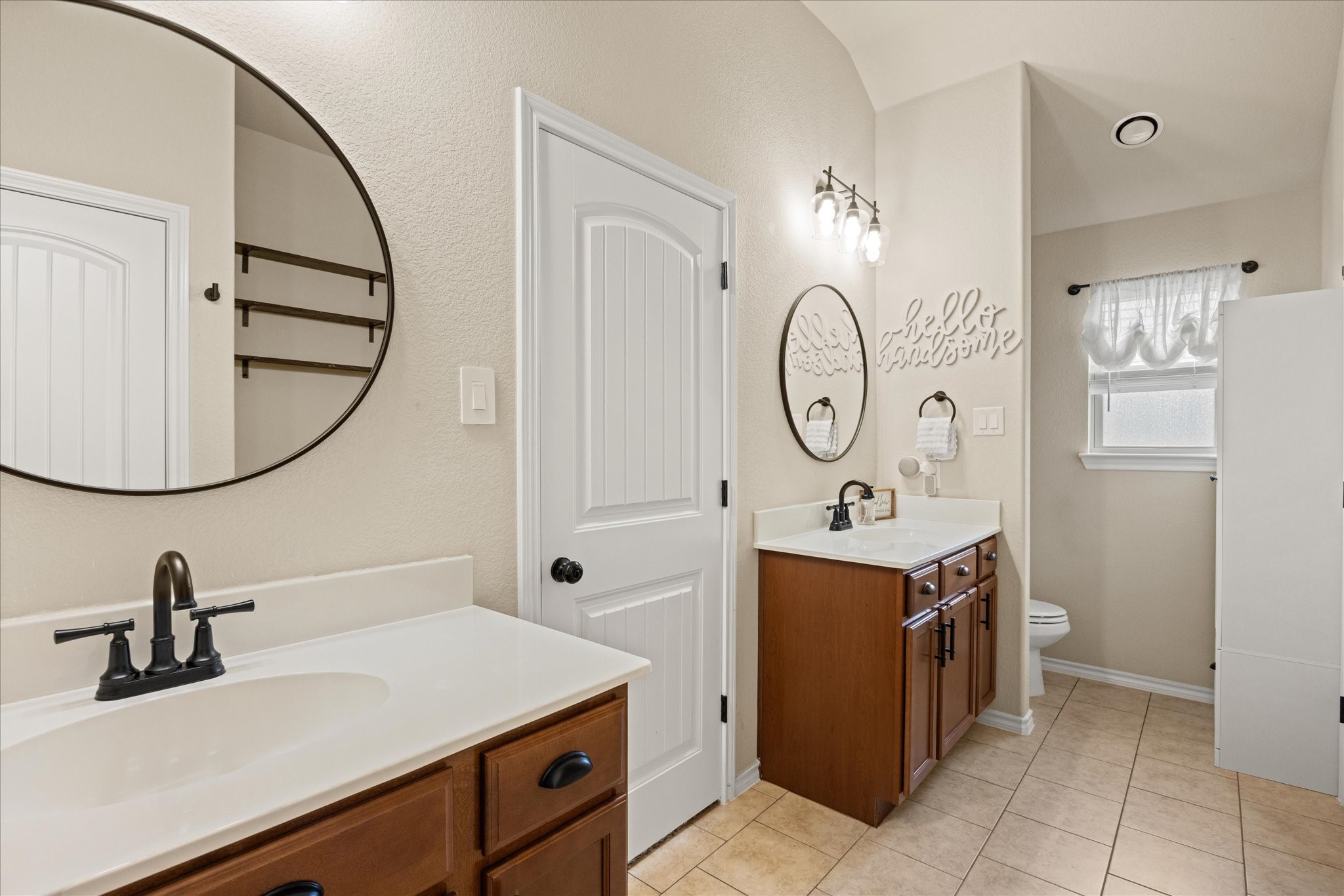 7203 Mistletoe Trail Granbury TX 76048