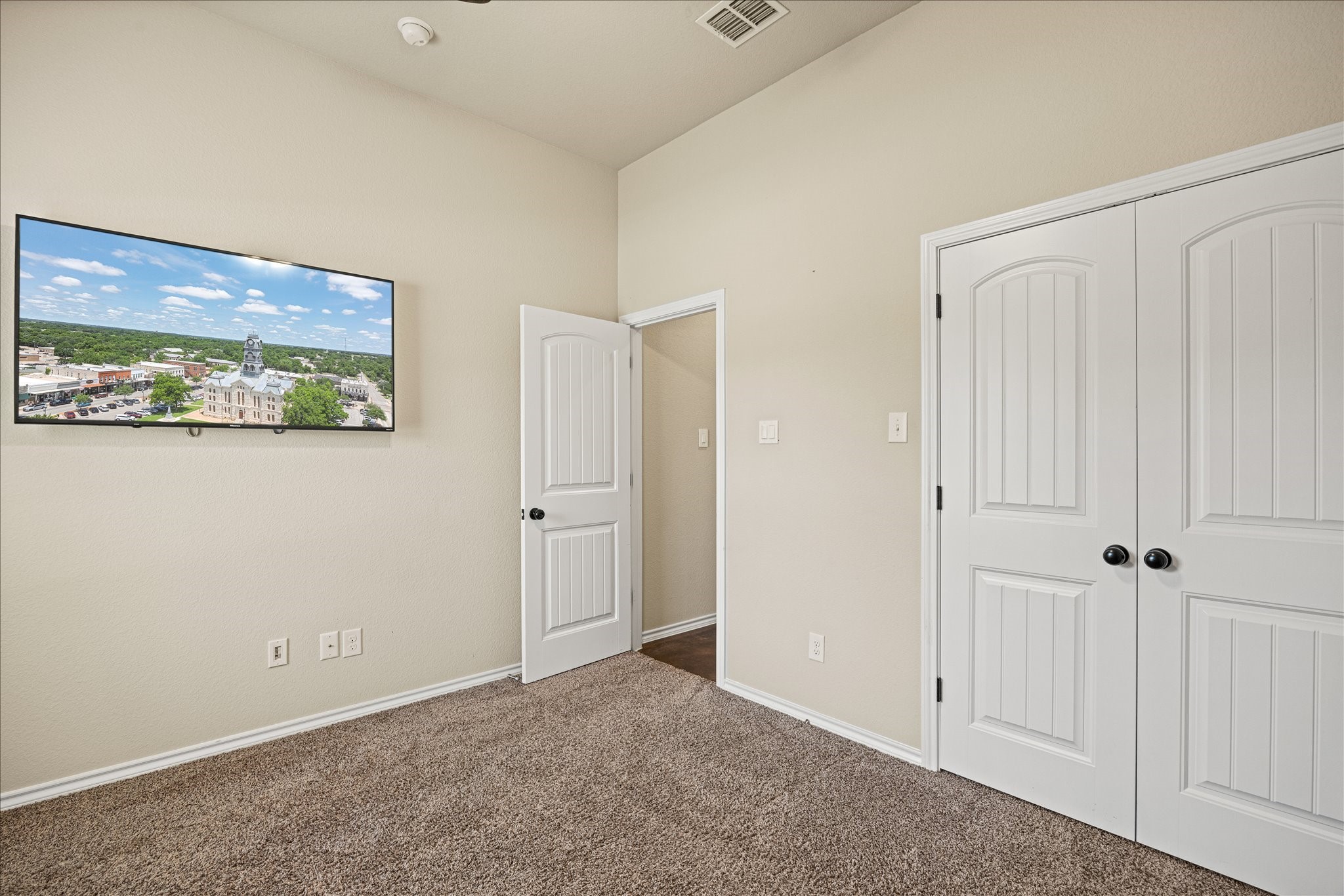 7203 Mistletoe Trail Granbury TX 76048