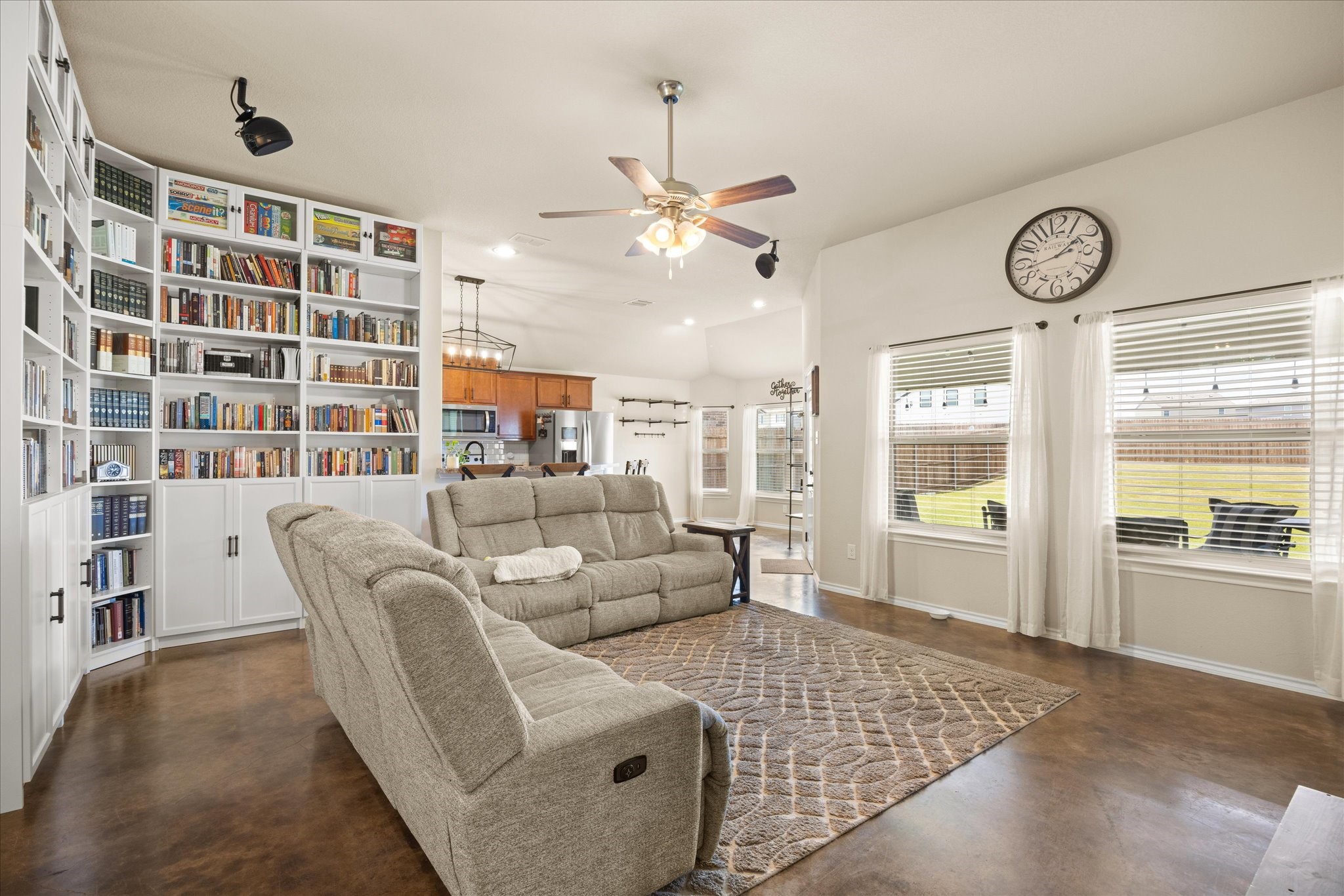 7203 Mistletoe Trail Granbury TX 76048