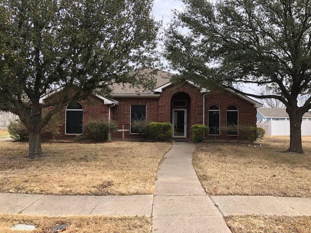 810 Creek Valley Road Mesquite TX 75181