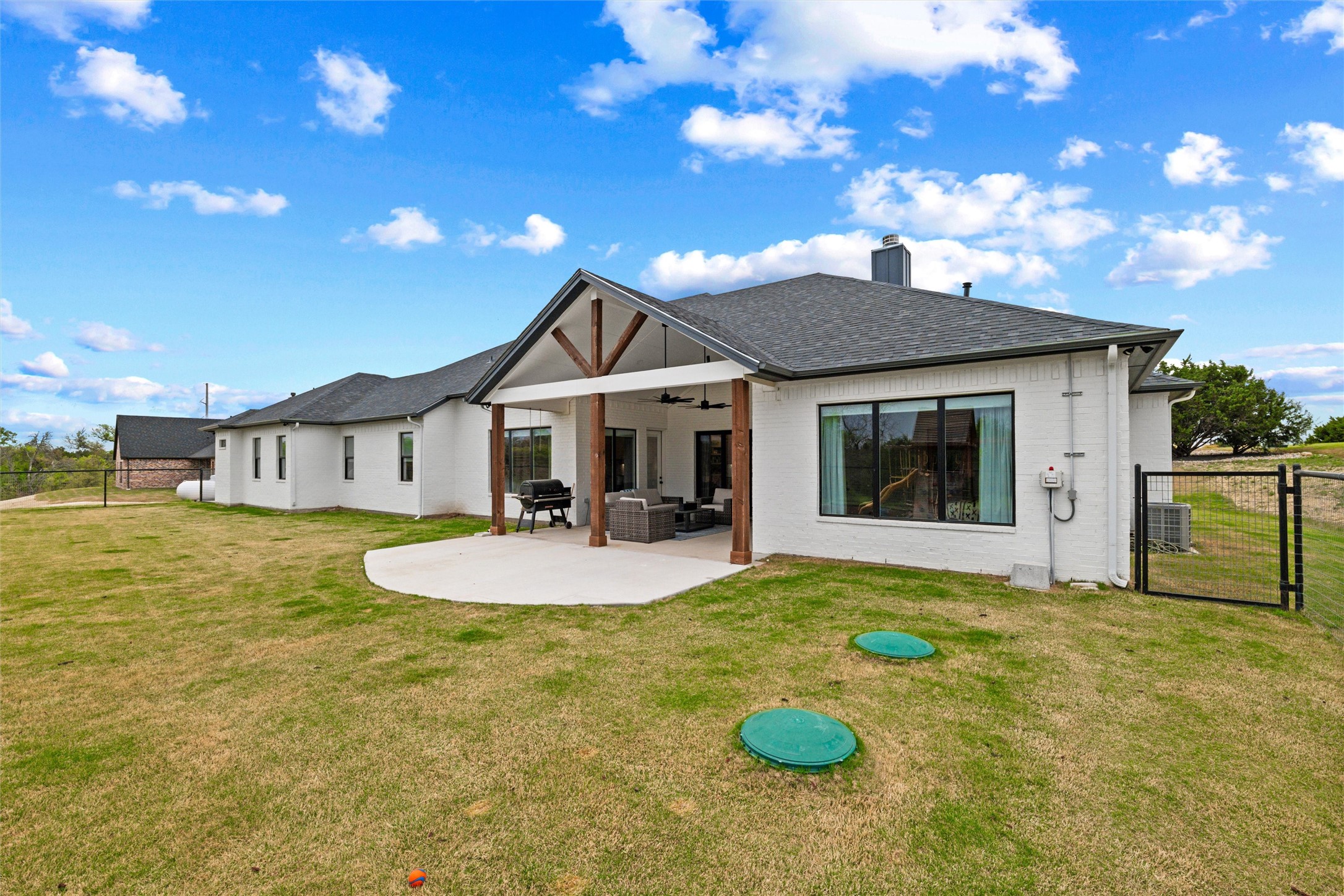 2043 Woodland Road Weatherford TX 76088