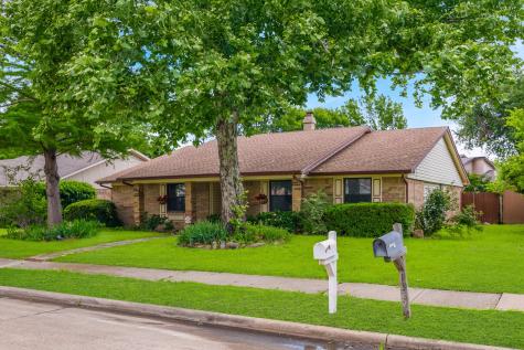 1318 Westpark Drive Garland TX 75040