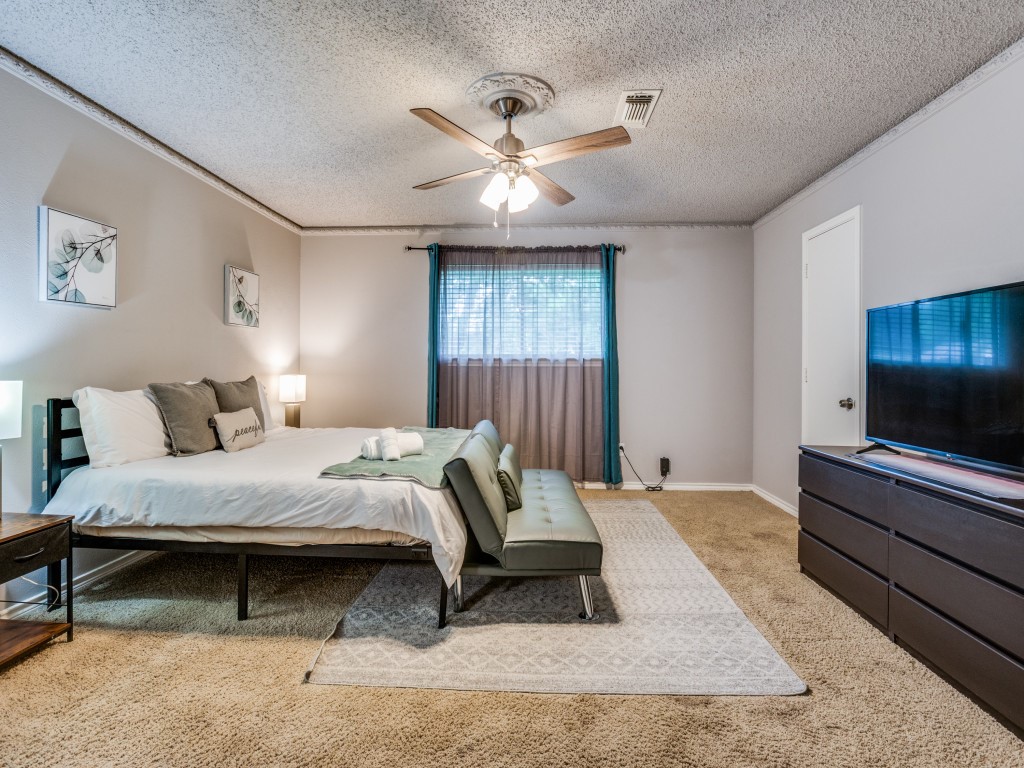 1209 Randy Drive Irving TX 75060
