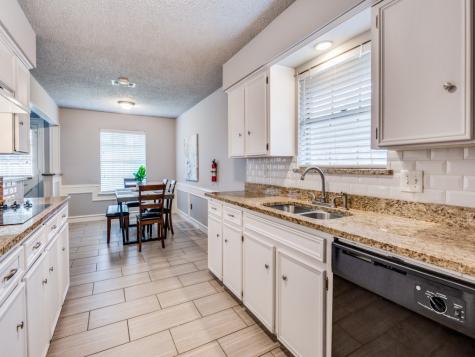 1209 Randy Drive Irving TX 75060