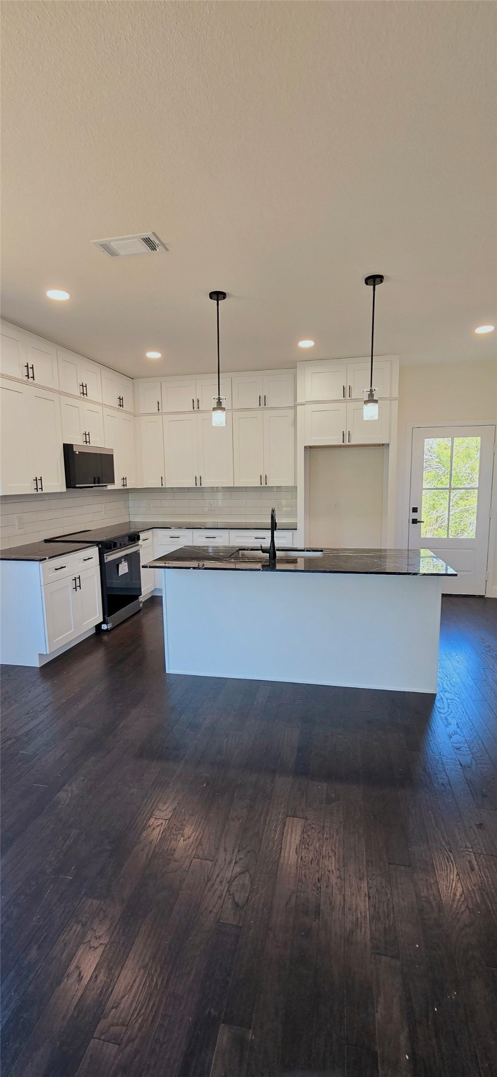 5660 Lone Star Circle Granbury TX 76048