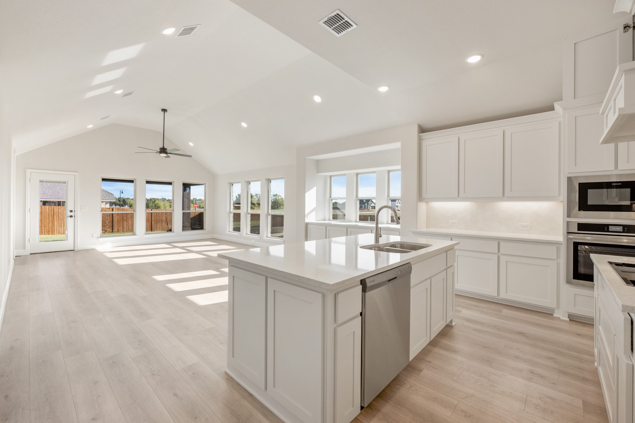 537 Sanctuary Drive Waxahachie TX 75165