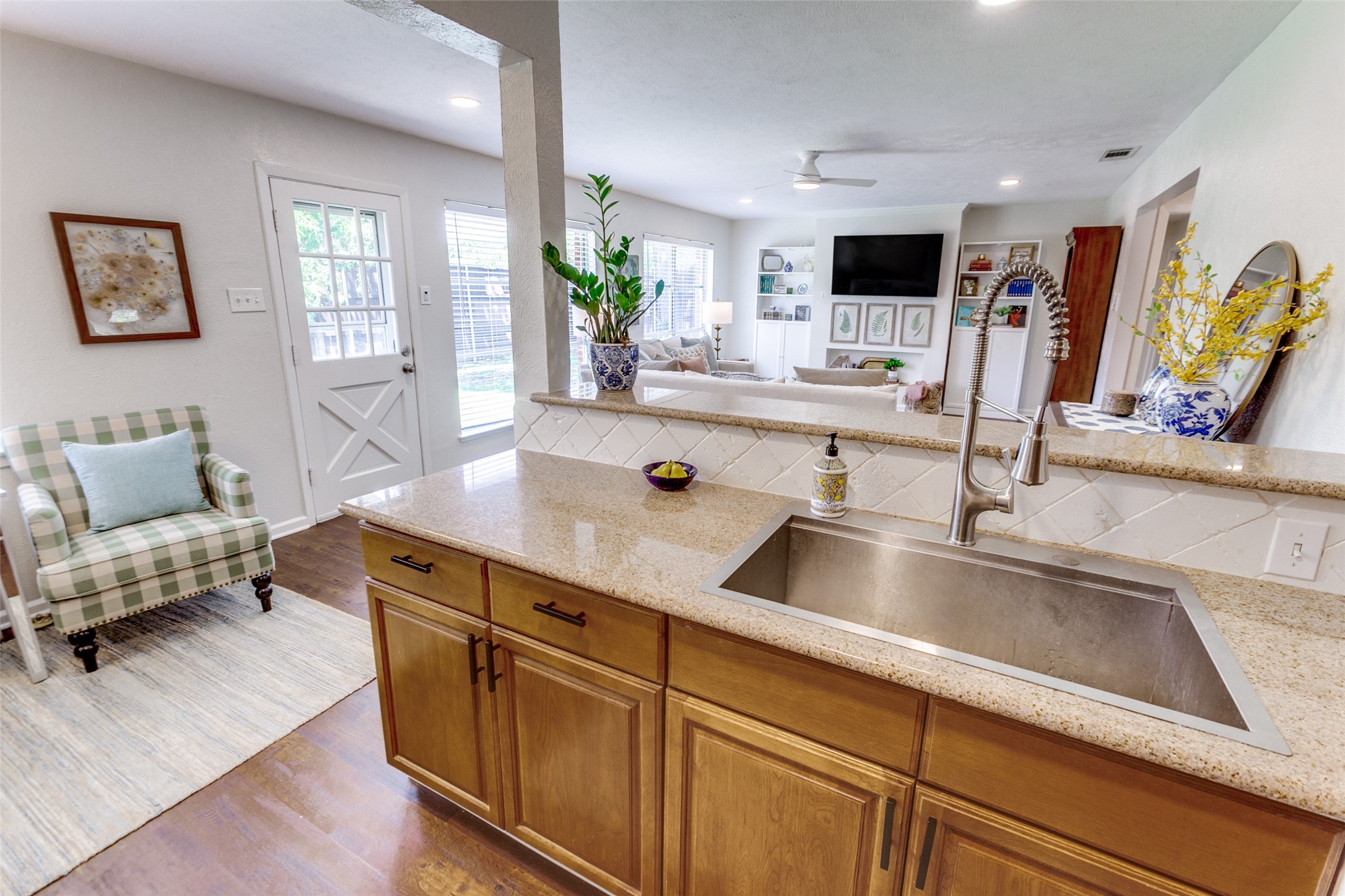 1200 Ridgeway Drive Richardson TX 75080