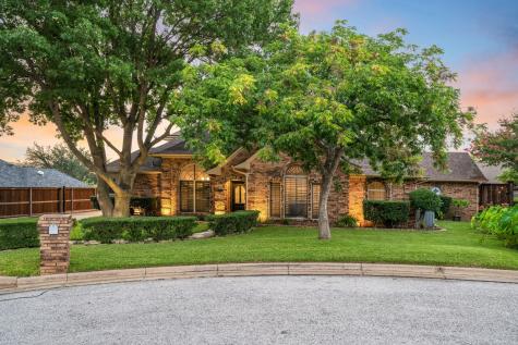 6705 Mount Vernon Court Arlington TX 76017