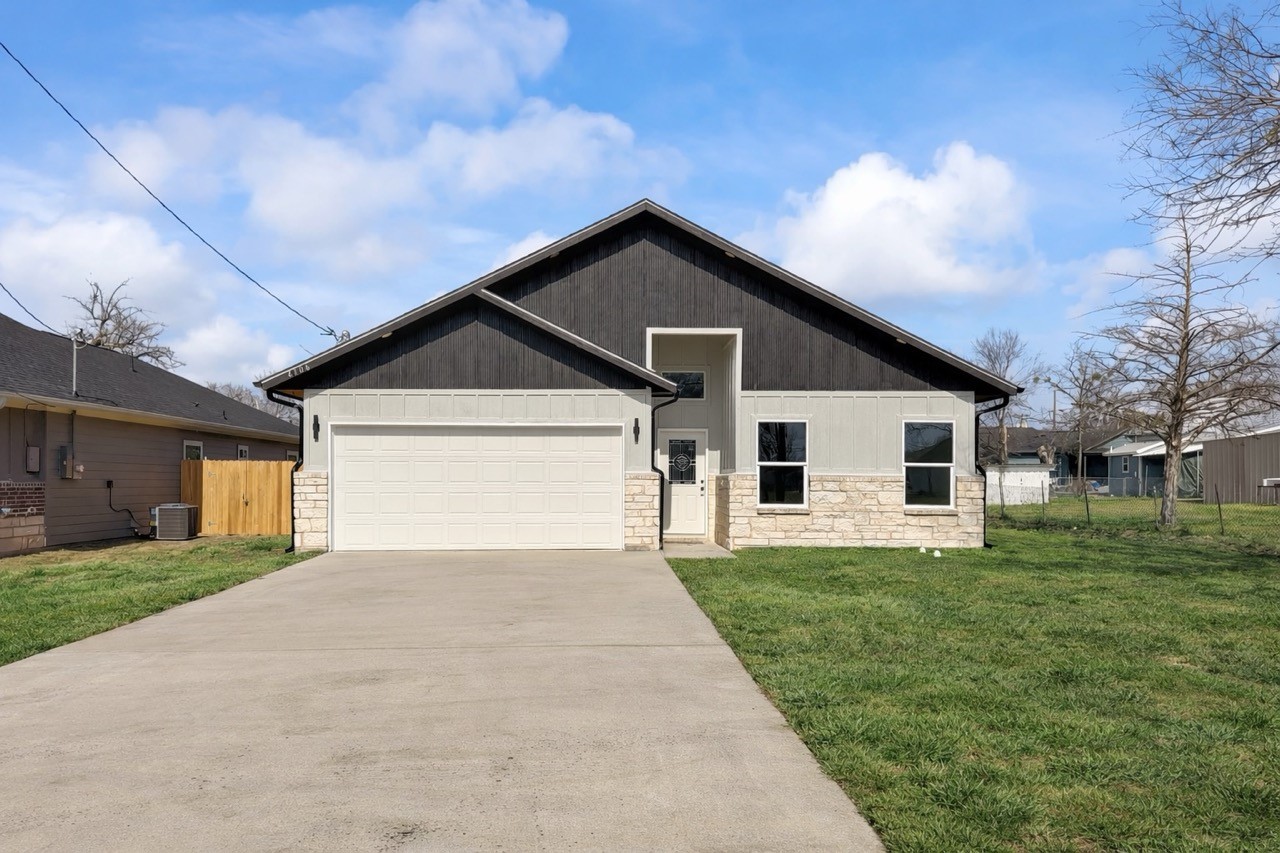 4106 Caddo Street Greenville TX 75401