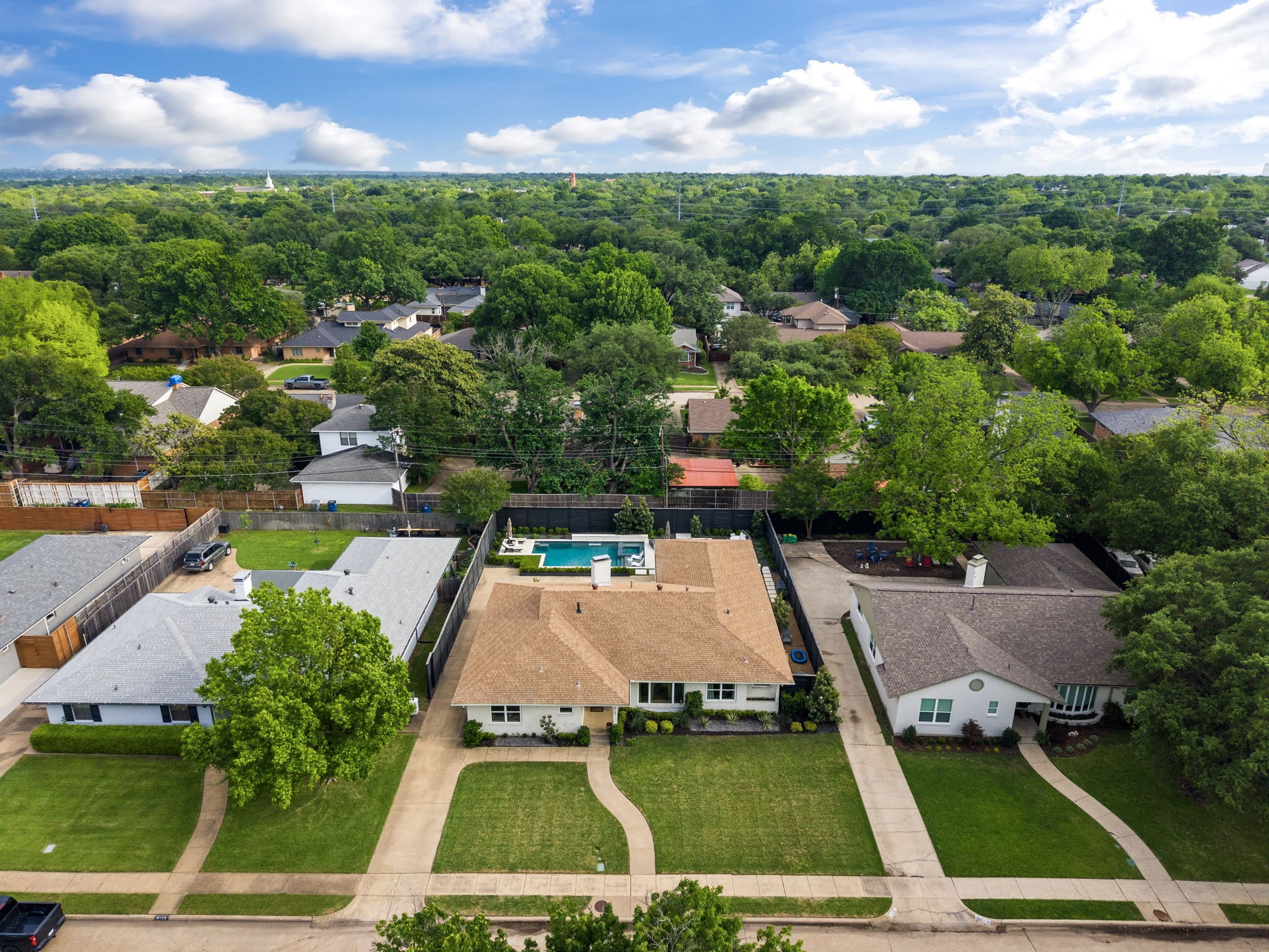 6122 E University Boulevard Dallas TX 75214