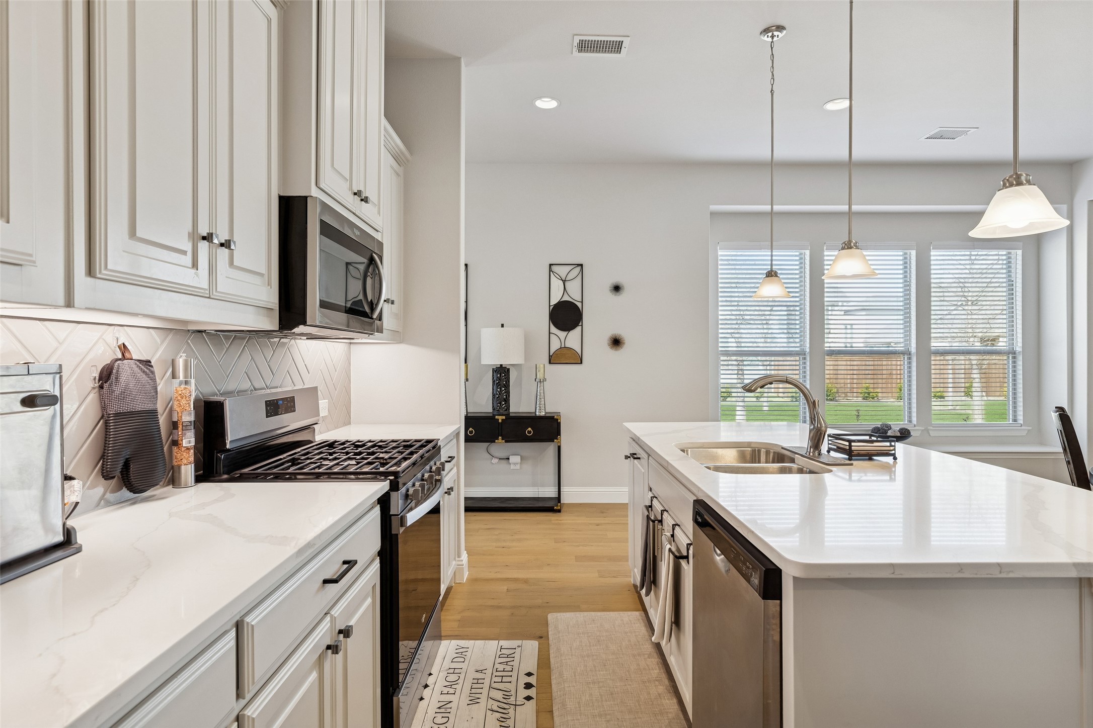 3816 Lochwood Drive Rowlett TX 75088