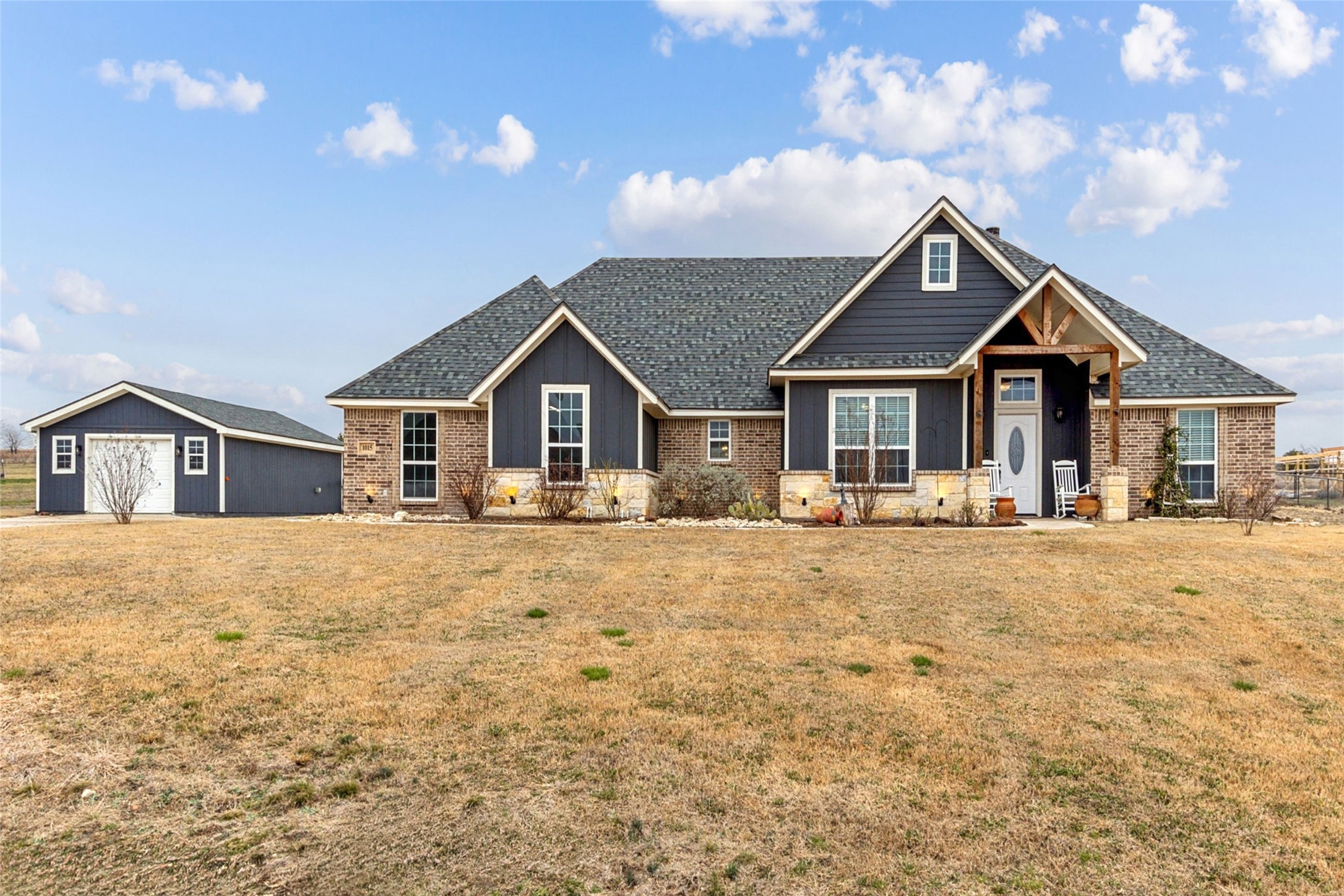 1015 Cloudy Court Weatherford TX 76085