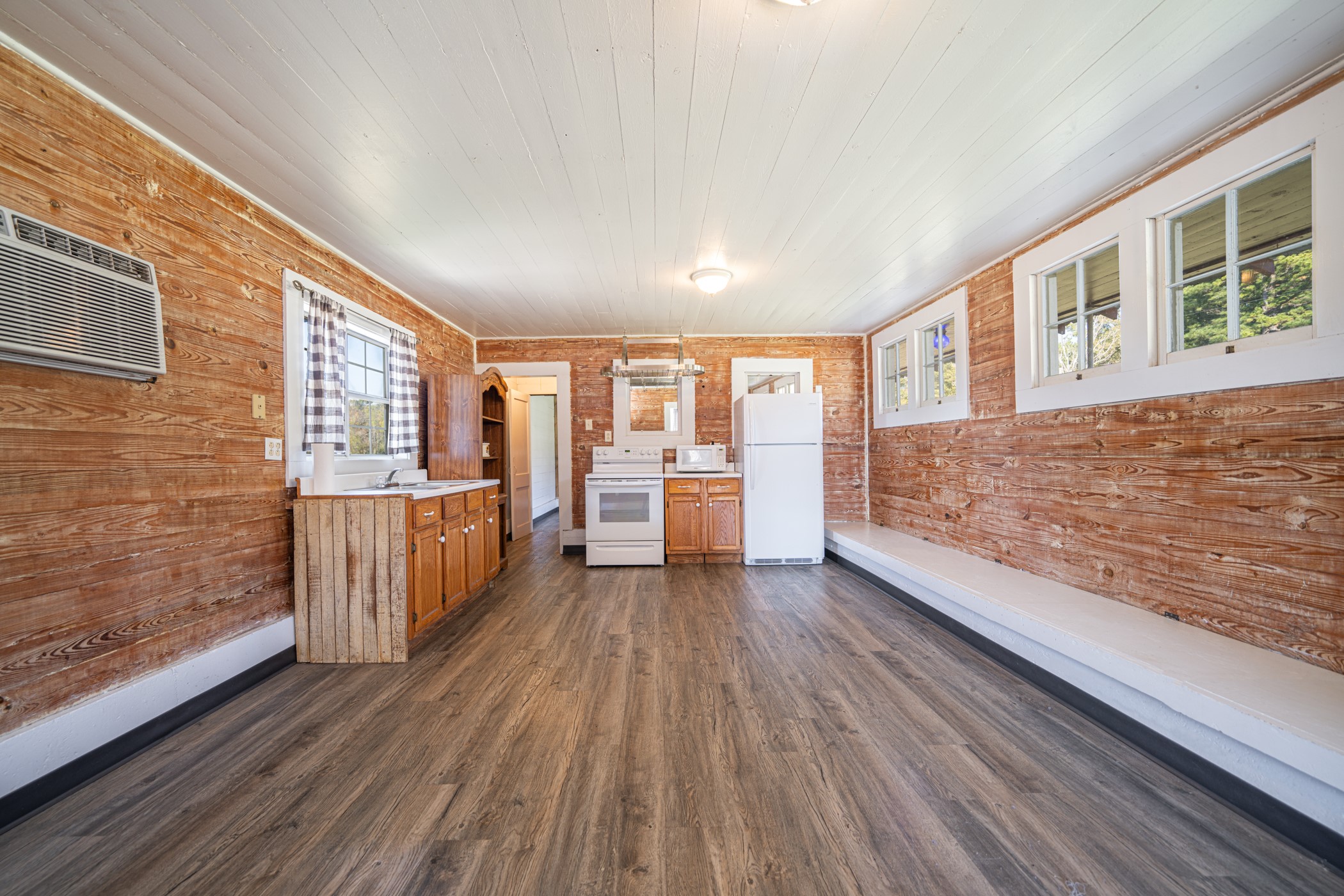 1855 Phillips Springs Road Gladewater TX 75647