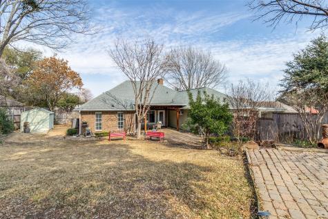 2120 Meadowview Court Garland TX 75043