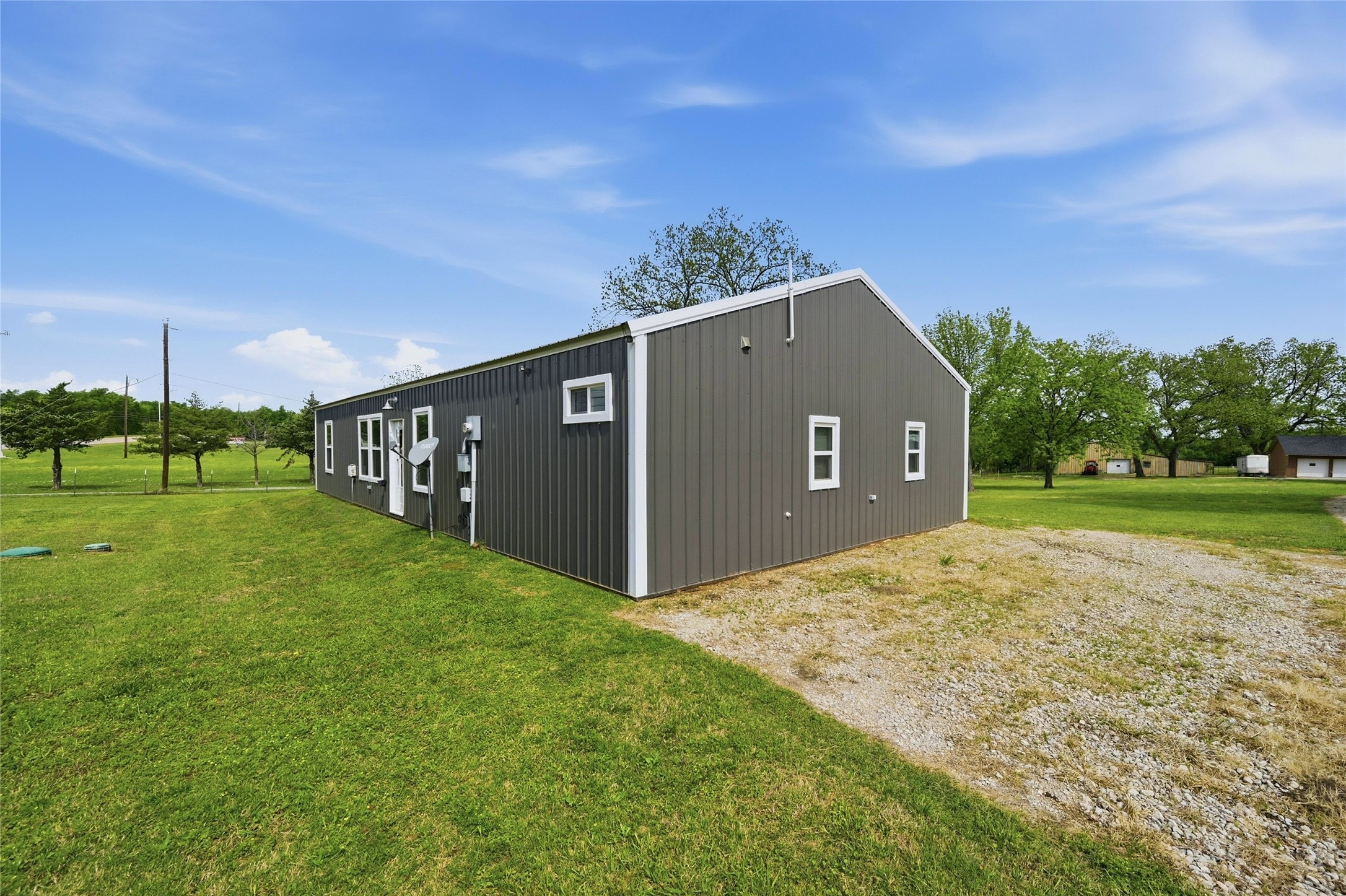 4877 Fm 84 Denison TX 75020
