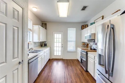 125 Timber Cross Court Azle TX 76020