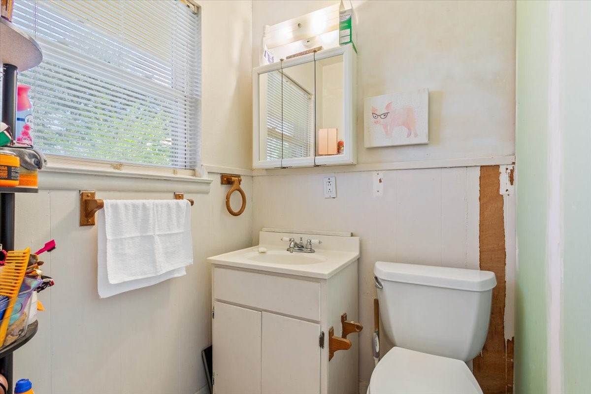 106 S Barbara Street Lacy Lakeview TX 76705