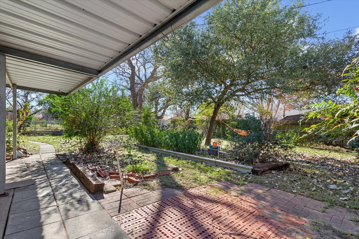 106 S Barbara Street Lacy Lakeview TX 76705