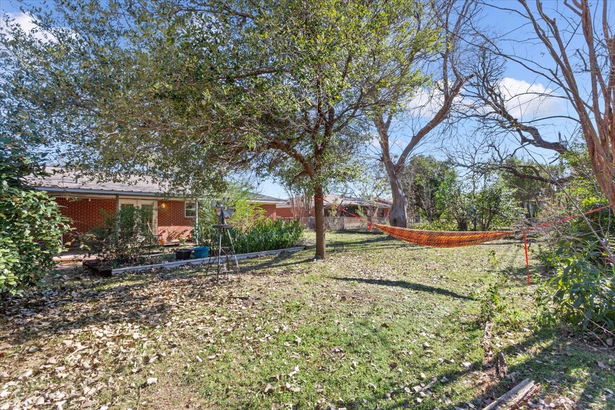 106 S Barbara Street Lacy Lakeview TX 76705