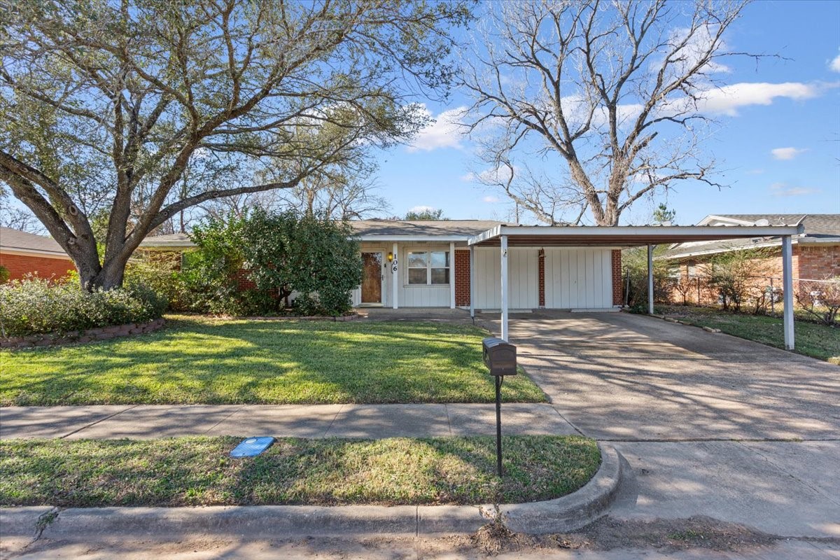 106 S Barbara Street Lacy Lakeview TX 76705