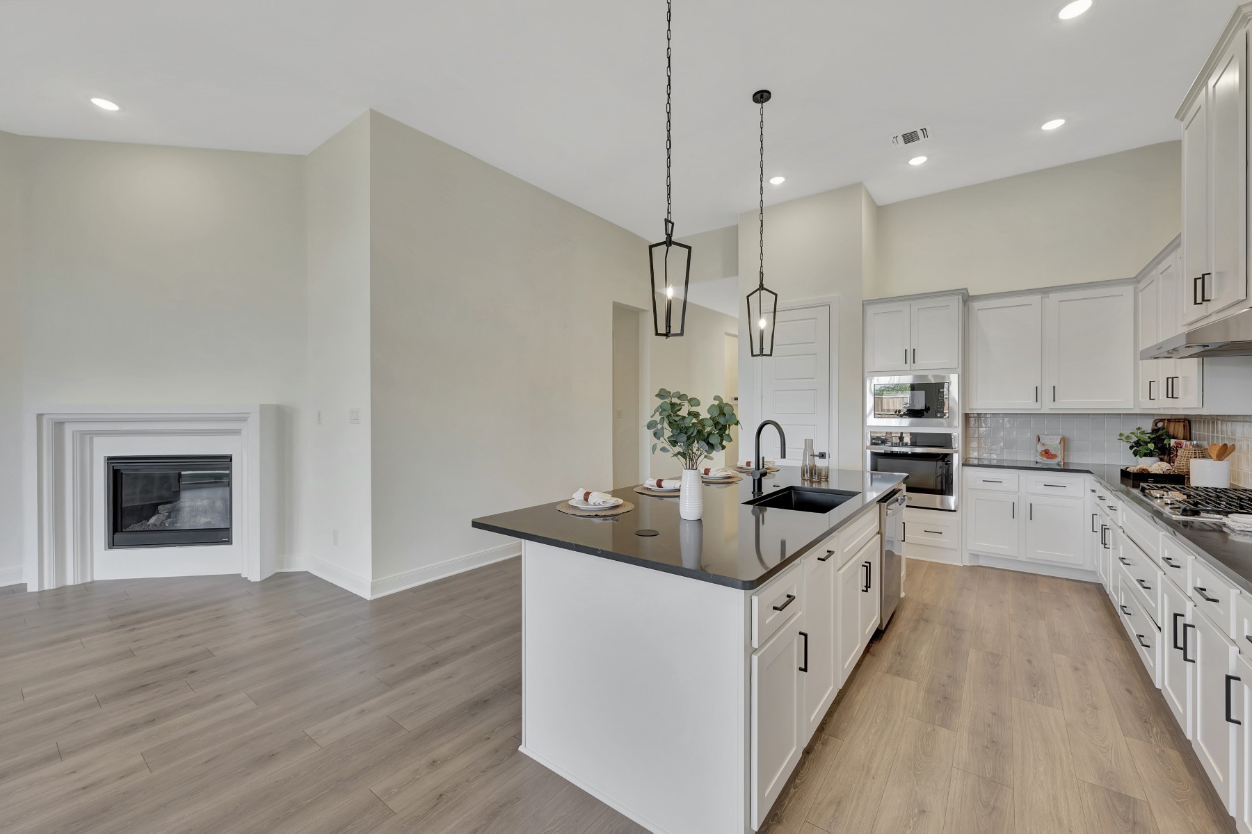 2901 Long Trail Mansfield TX 76063