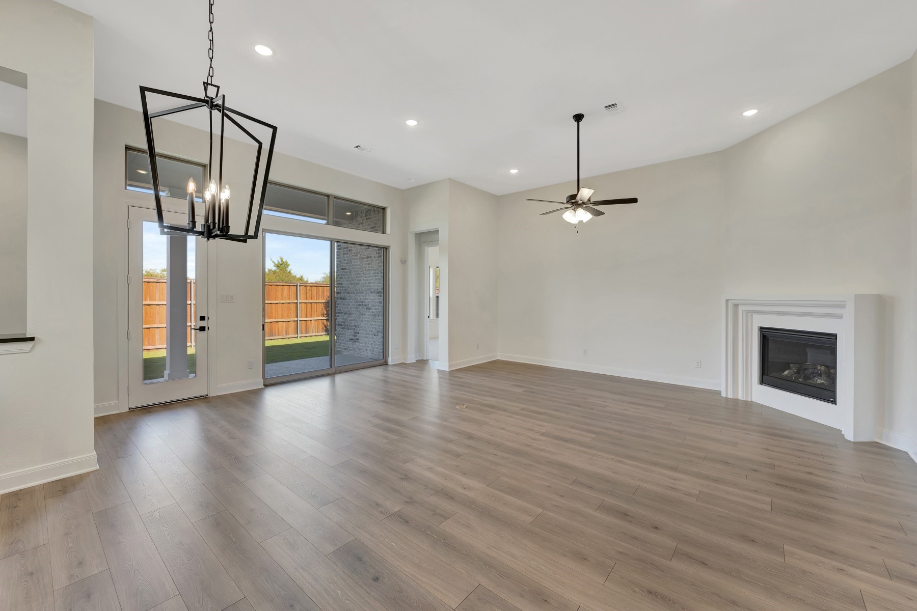 2901 Long Trail Mansfield TX 76063