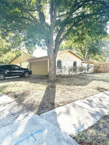 444 Guadalupe Drive Saginaw TX 76179