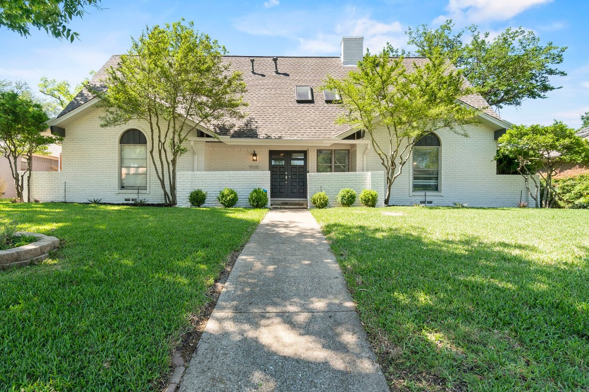 9505 Meadowknoll Drive Dallas TX 75243