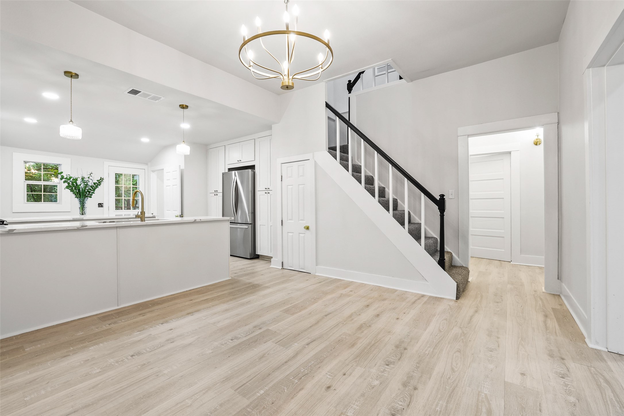 431 E Hull Street Denison TX 75021