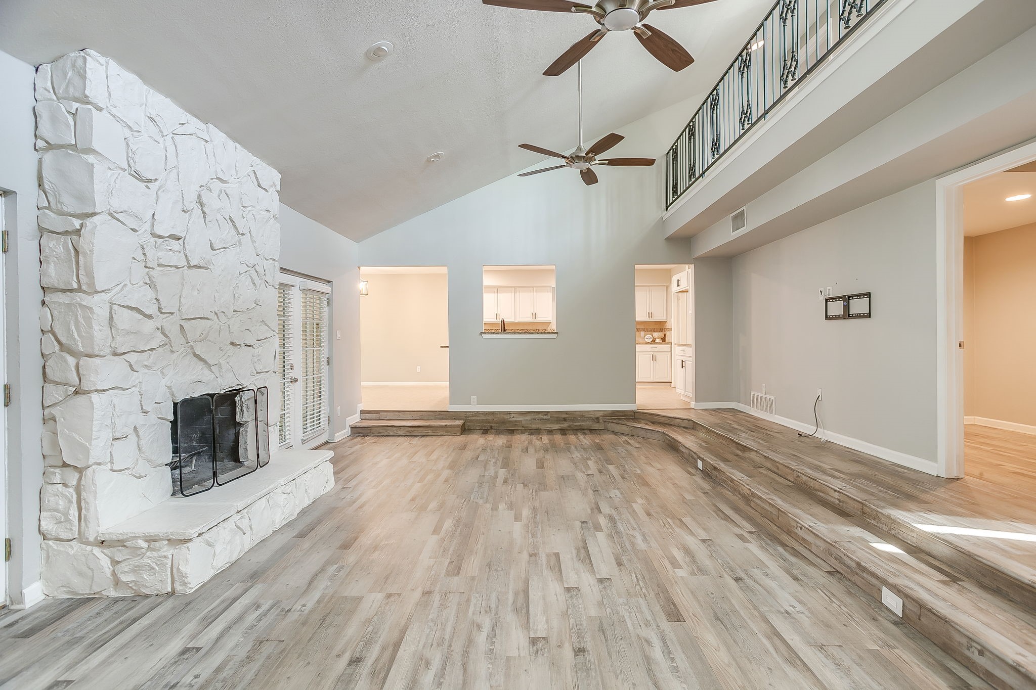 600 Eastcliff Drive Euless TX 76040