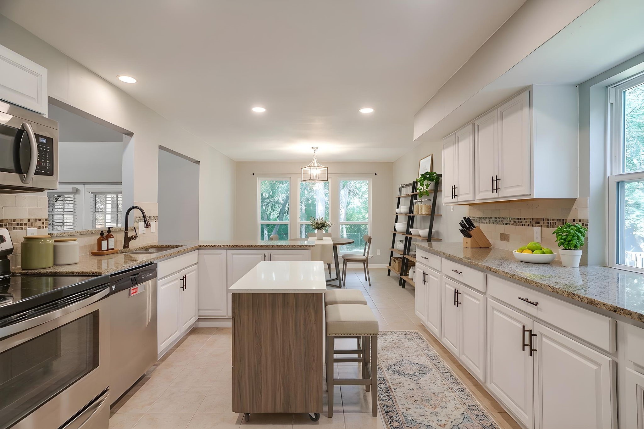 600 Eastcliff Drive Euless TX 76040