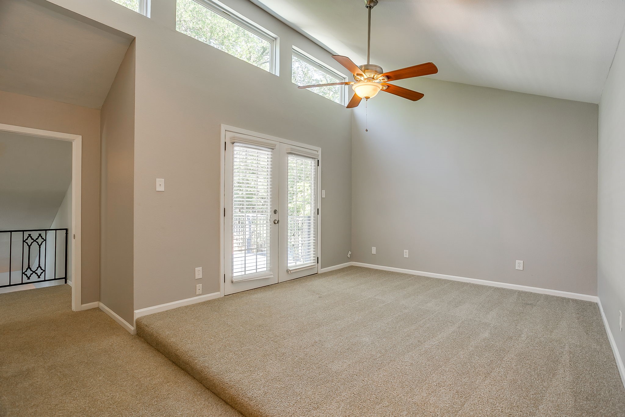 600 Eastcliff Drive Euless TX 76040