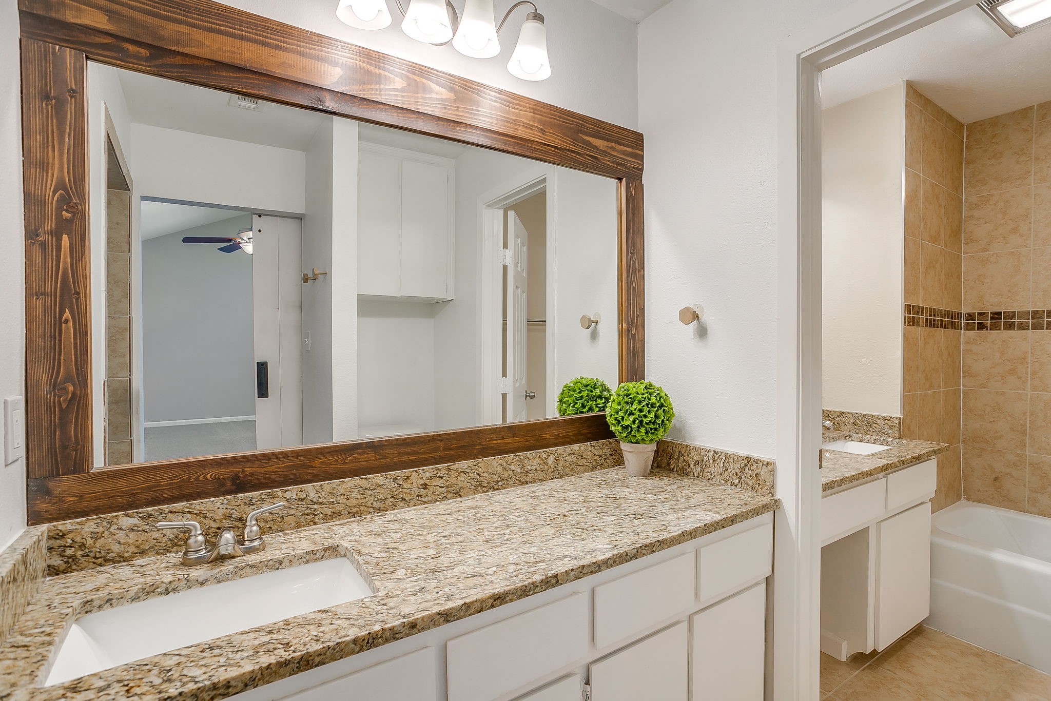 600 Eastcliff Drive Euless TX 76040