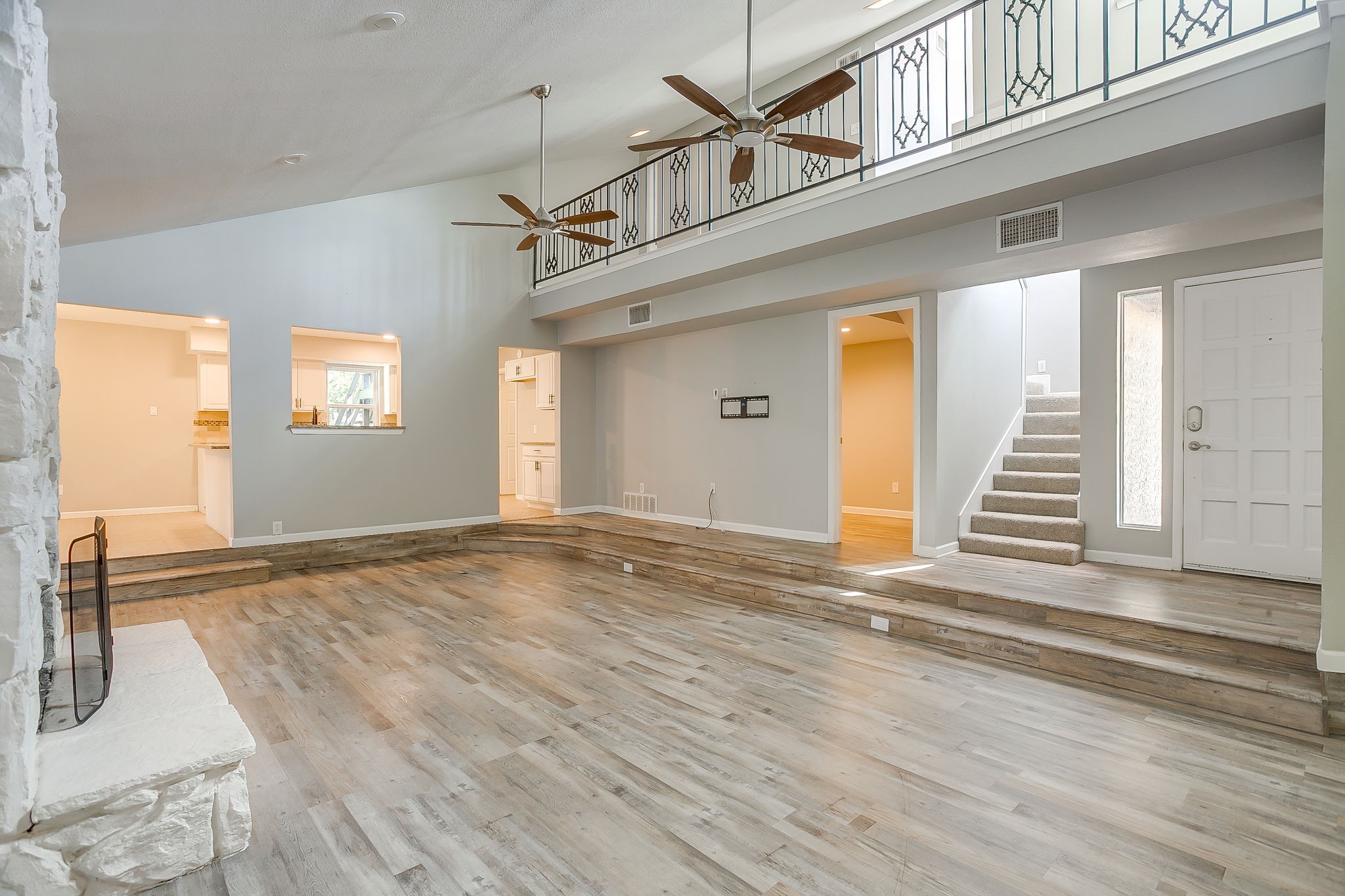 600 Eastcliff Drive Euless TX 76040