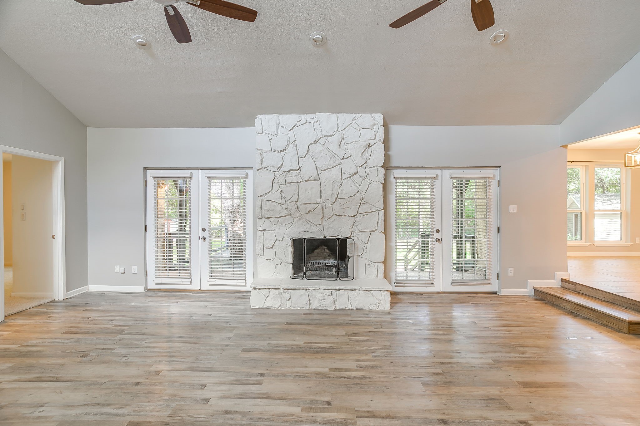 600 Eastcliff Drive Euless TX 76040