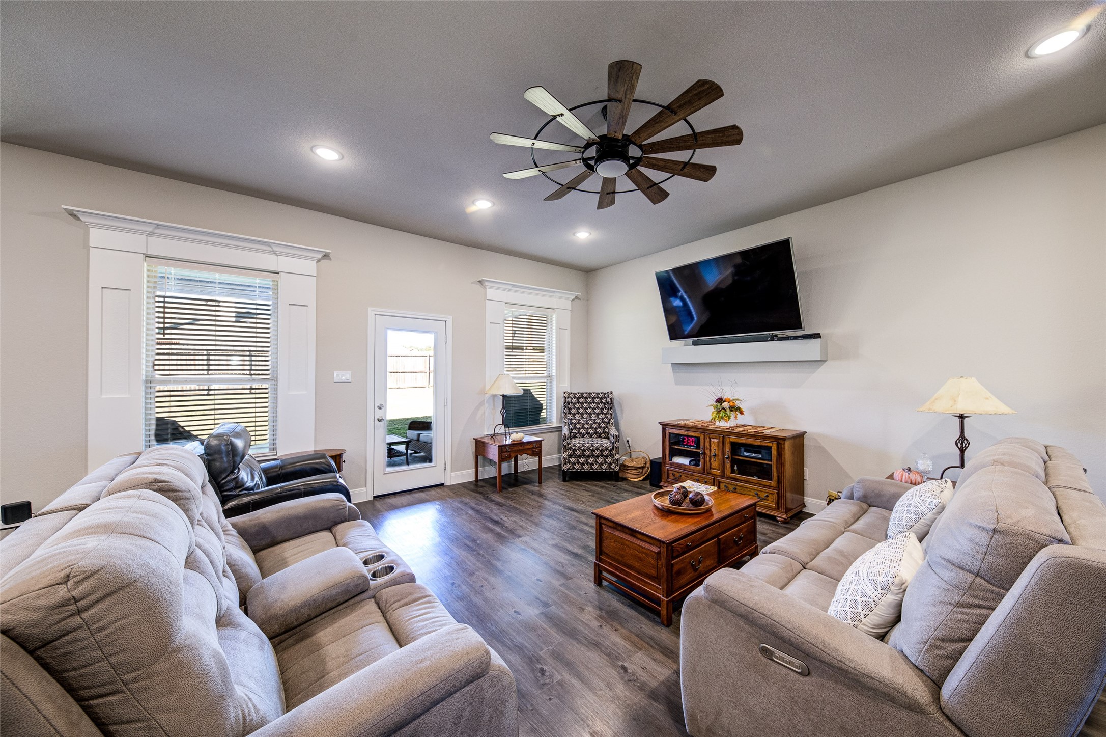 2205 Briarwood Drive Bridgeport TX 76426