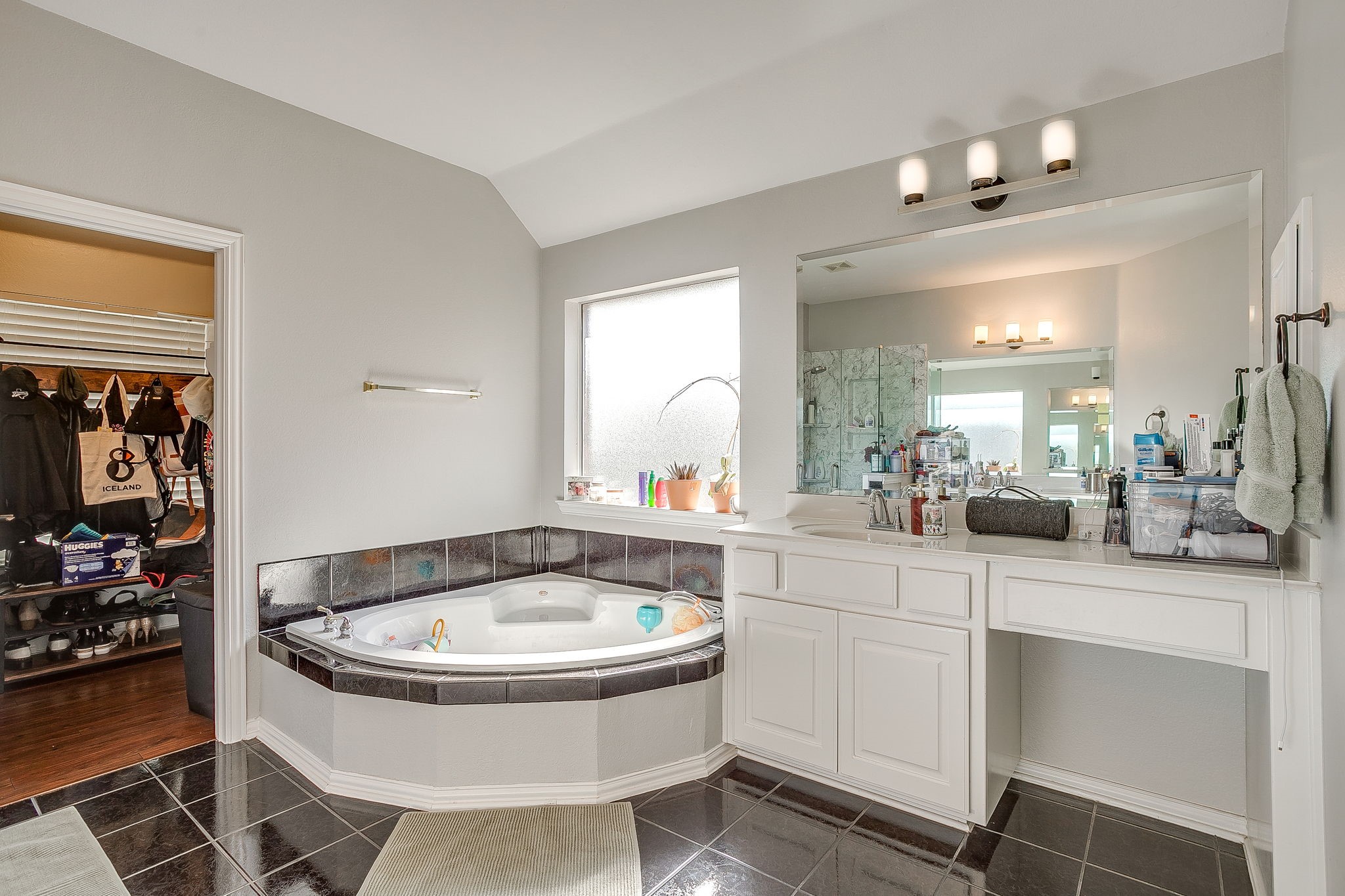 6602 Fox Glen Drive Arlington TX 76001