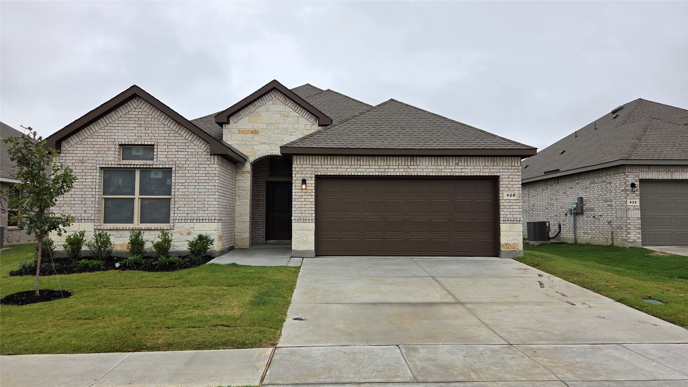 428 Sunday Silence Way Granbury TX 76049
