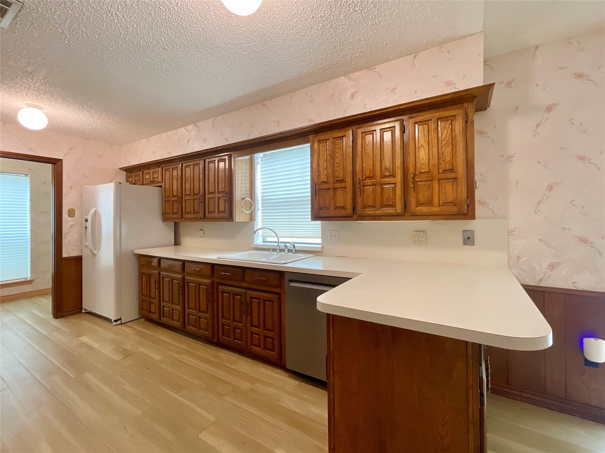 9931 Chimney Hill Lane Dallas TX 75243