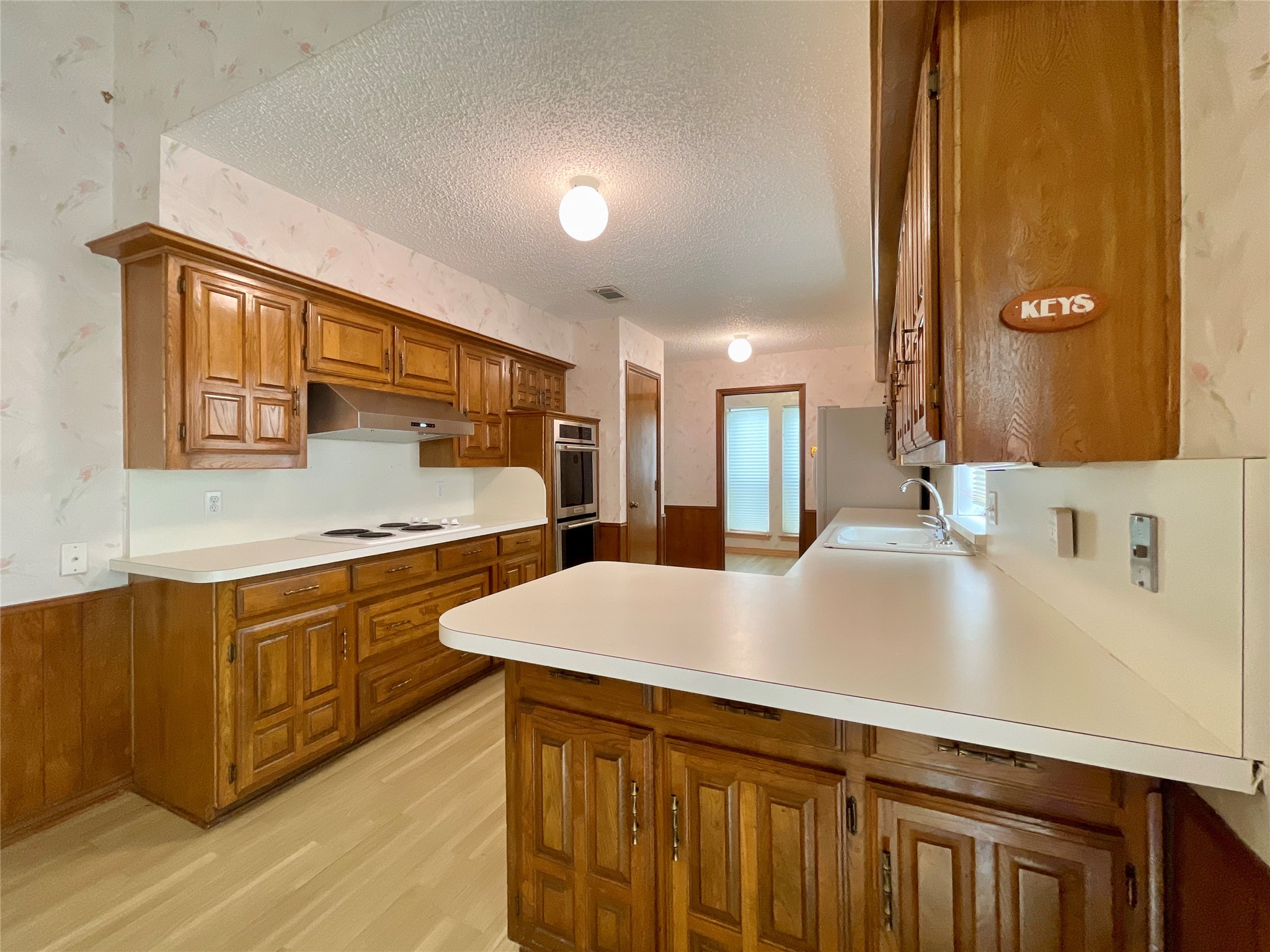 9931 Chimney Hill Lane Dallas TX 75243